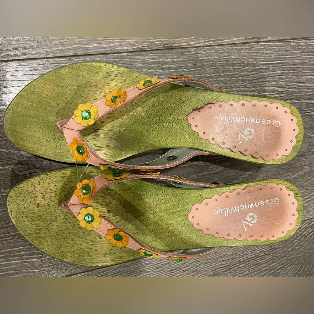 [GREENWICH VILLAGE] Lime Green Platform Slippers with Floral Straps Y2K style